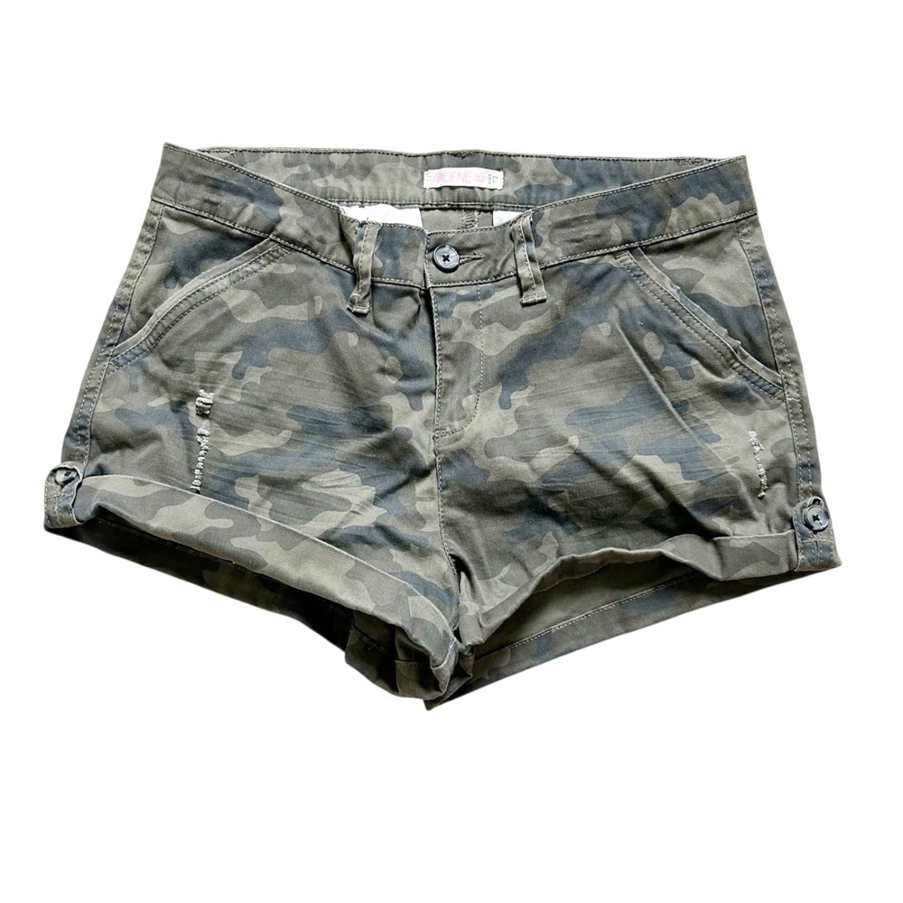 Ardene Camo Booty Shorts Size 13 Distressed Spring/Summer